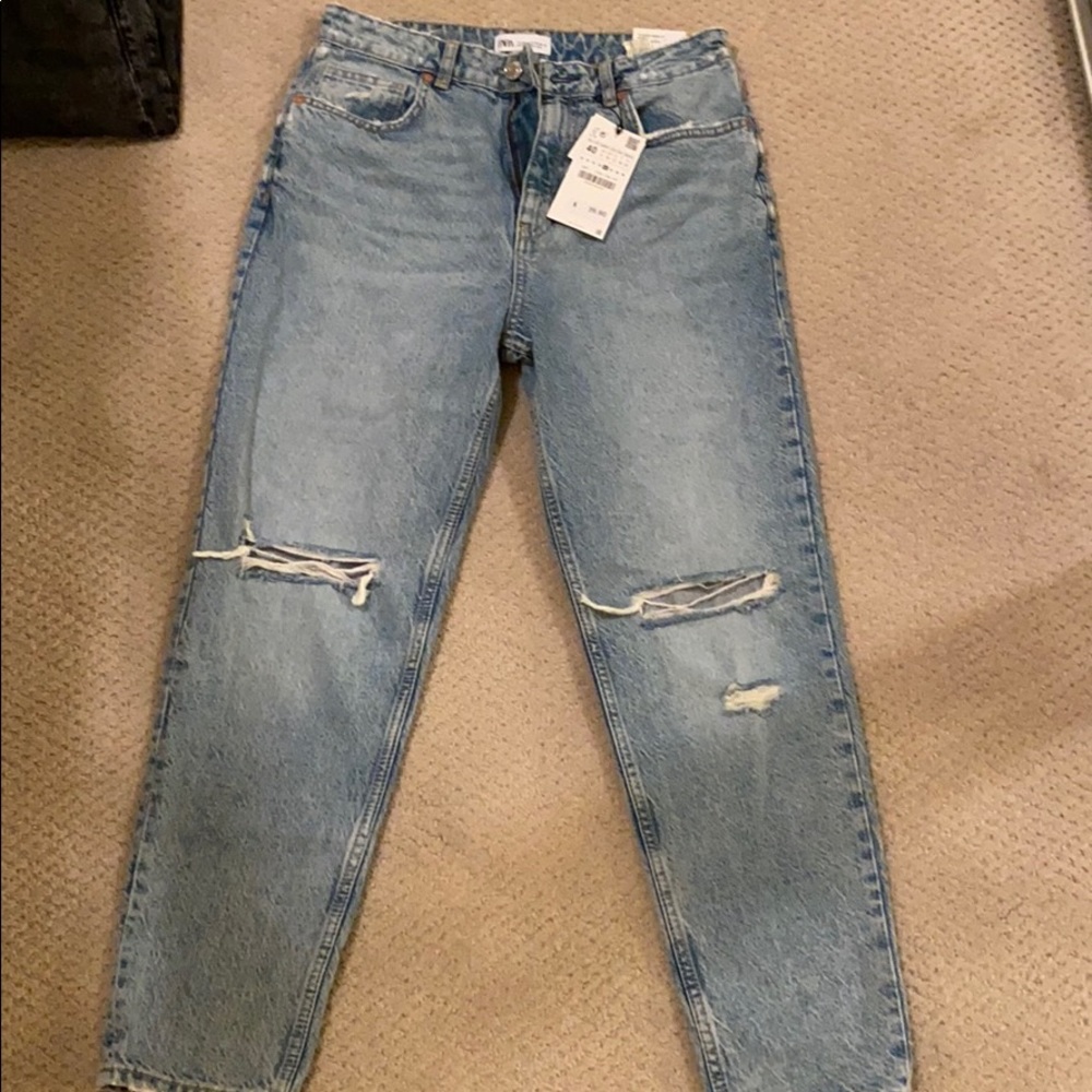 Classic mom fit denim light wash